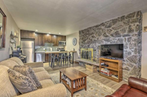 Updated Condo with Shared Perks, 4 Mi to Skiing